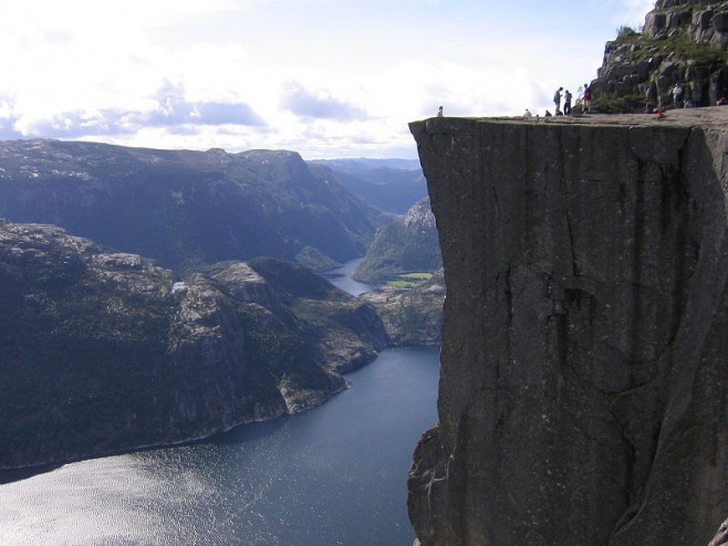 Pulpit Kayası, Norveç